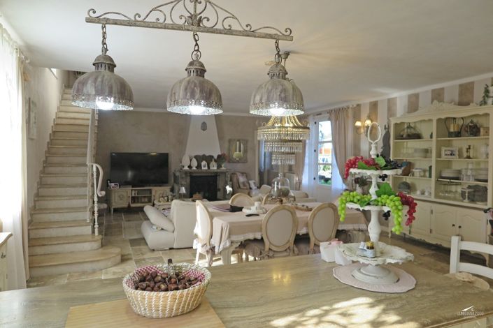 Image No.9-4 Bed Farmhouse for sale