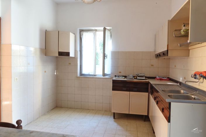 Image No.10-Propriété de 2 chambres à vendre à Minucciano