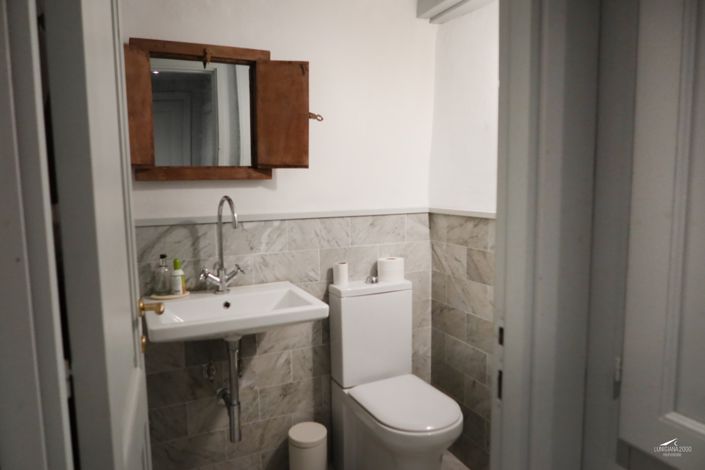 Image No.22-10 Bed Farmhouse for sale