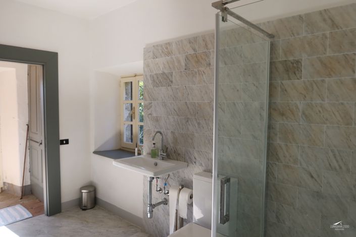 Image No.49-10 Bed Farmhouse for sale