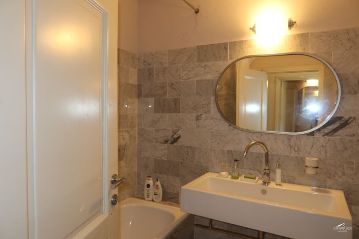 Image No.66-10 Bed Farmhouse for sale