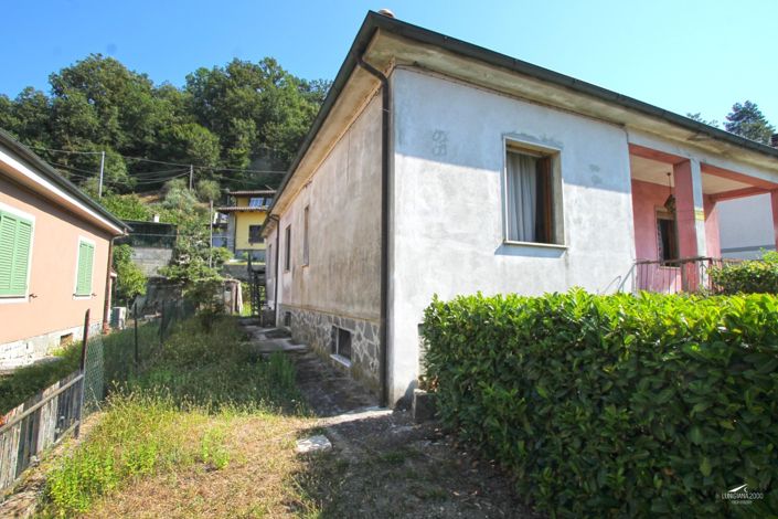 Image No.32-Propriété de 3 chambres à vendre à Fivizzano