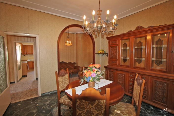 Image No.9-3 Bed Property for sale