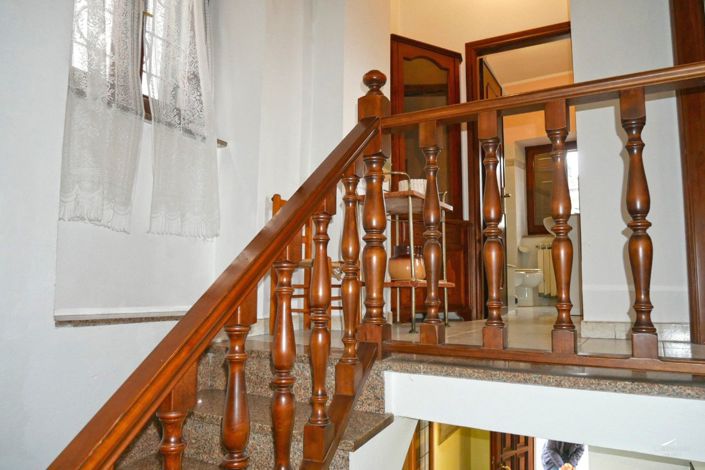 Image No.21-2 Bed Property for sale