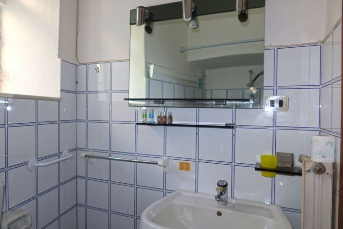 Image No.38-2 Bed Property for sale