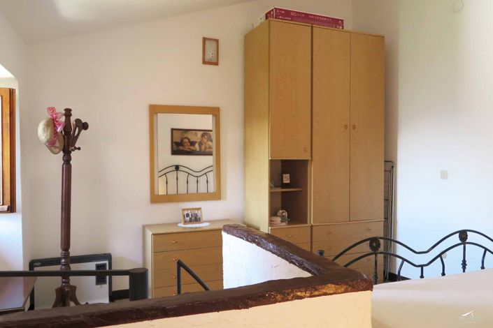 Image No.15-2 Bed Village House for sale