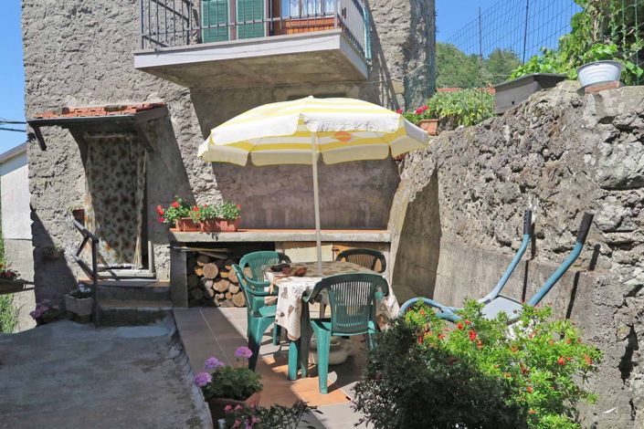 Image No.6-2 Bed Village House for sale