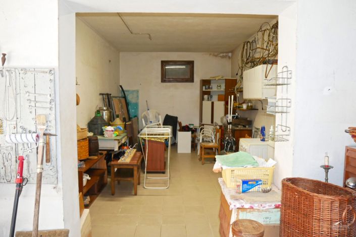 Image No.31-3 Bed Property for sale