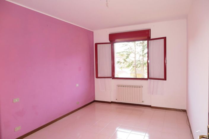 Image No.8-Appartement de 2 chambres à vendre à Fivizzano