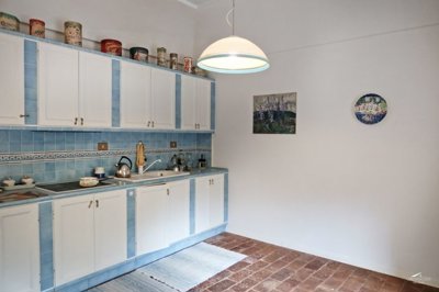 1743168934mlupon6r4krwma