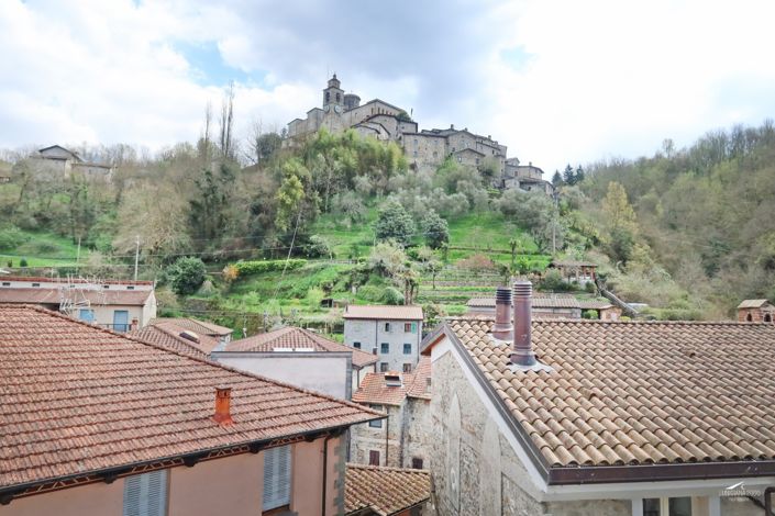 Image No.18-2 Bed Apartment for sale