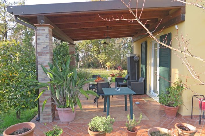 Image No.10-3 Bed Property for sale