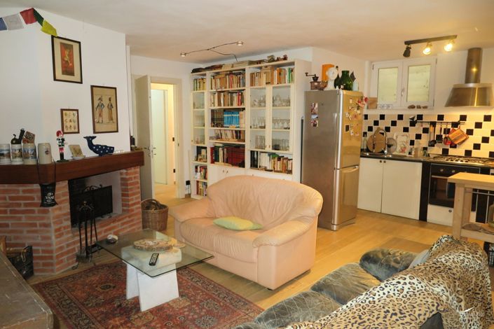 Image No.37-3 Bed Property for sale