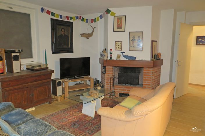 Image No.40-3 Bed Property for sale