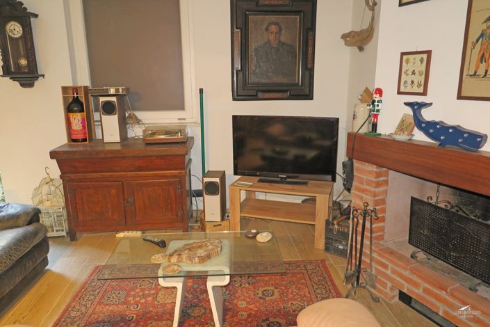 Image No.42-3 Bed Property for sale