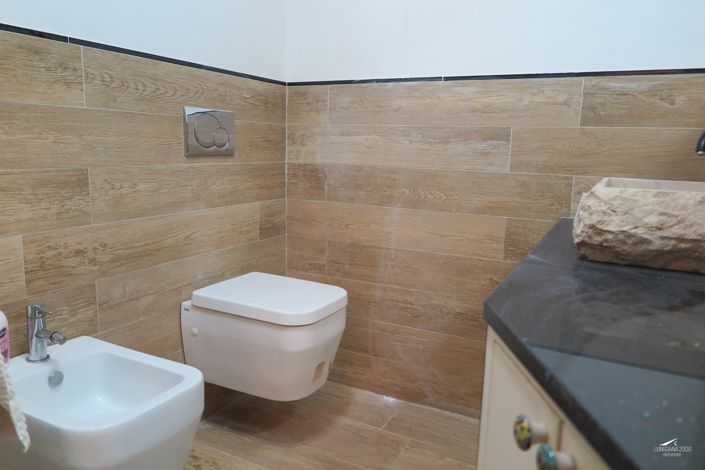 Image No.47-3 Bed Property for sale