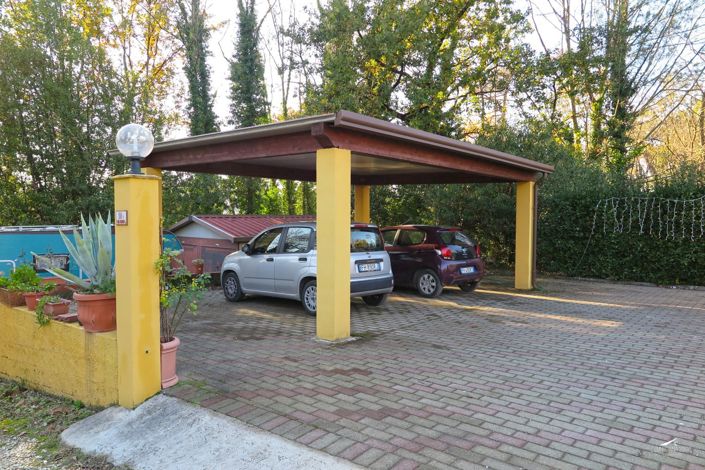 Image No.54-3 Bed Property for sale