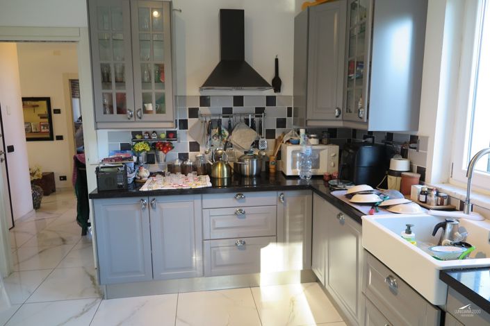 Image No.7-3 Bed Property for sale