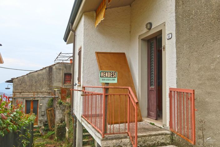 Image No.1-Propriété de 2 chambres à vendre à Bagnone
