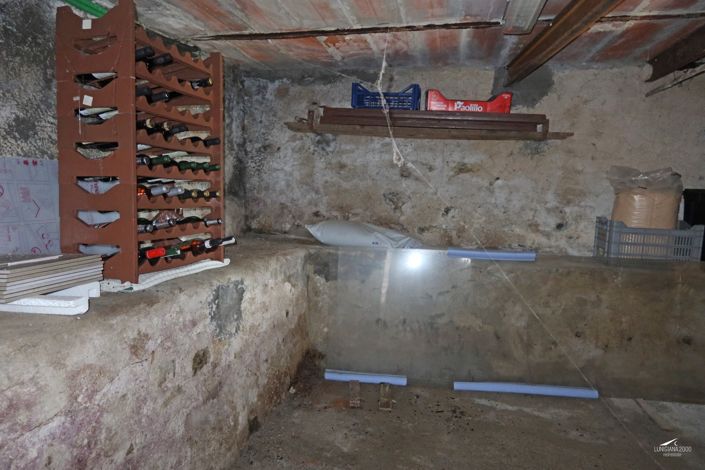 Image No.27-3 Bed Property for sale