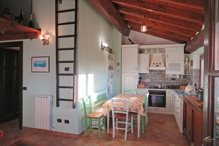 Image No.10-Ferme de 3 chambres à vendre à Fivizzano
