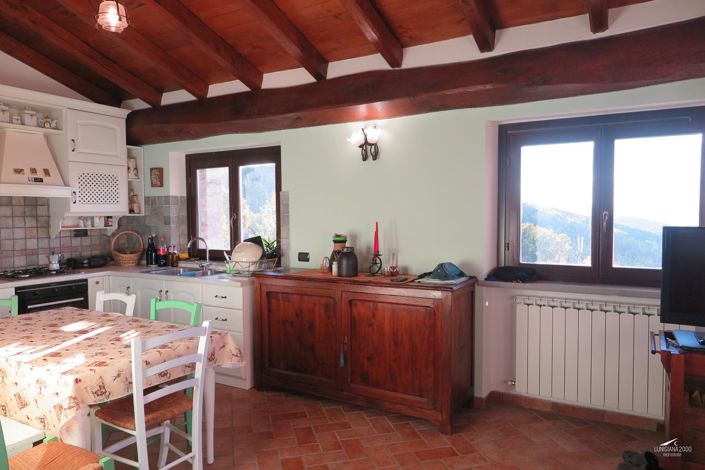 Image No.13-3 Bed Farmhouse for sale