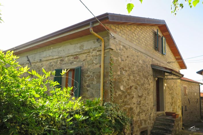 Image No.39-3 Bed Property for sale