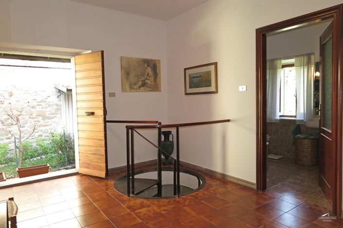 Image No.4-3 Bed Property for sale