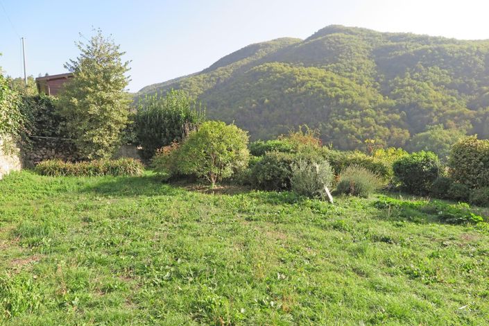 Image No.41-3 Bed Property for sale