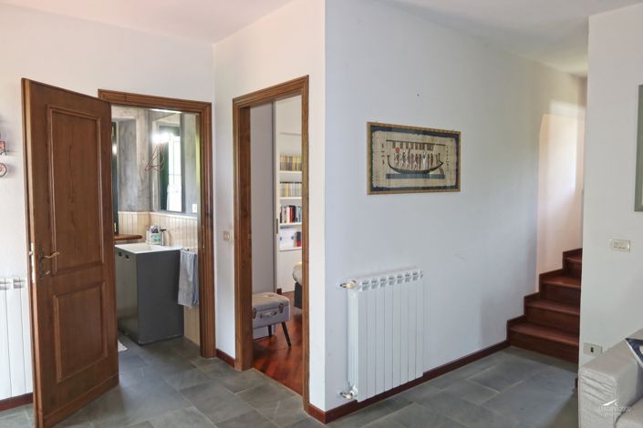 Image No.20-Propriété de 3 chambres à vendre à Pontremoli