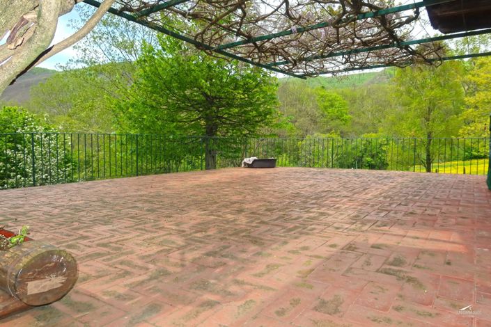 Image No.25-3 Bed Property for sale