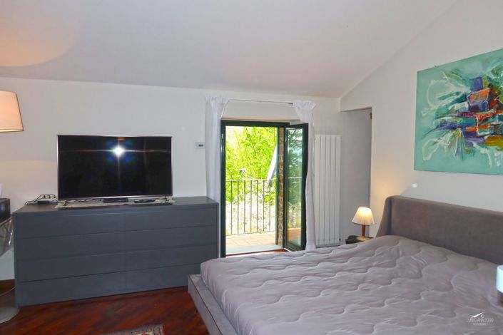 Image No.36-3 Bed Property for sale