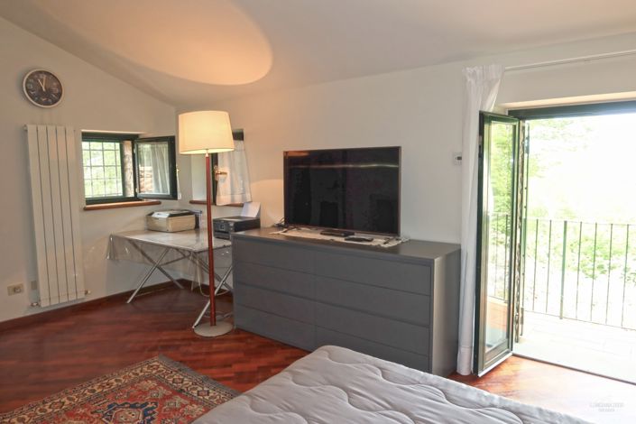 Image No.37-3 Bed Property for sale