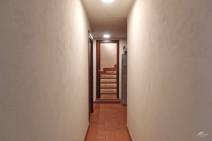 Image No.45-3 Bed Property for sale