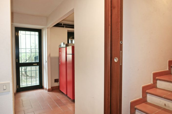 Image No.51-3 Bed Property for sale