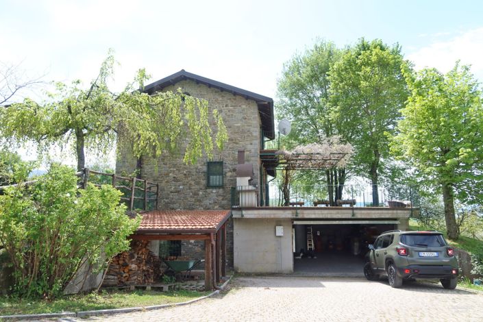 Image No.6-3 Bed Property for sale