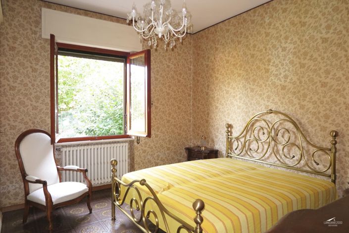 Image No.22-2 Bed Property for sale