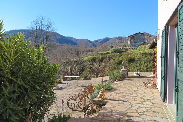 Image No.4-2 Bed Property for sale