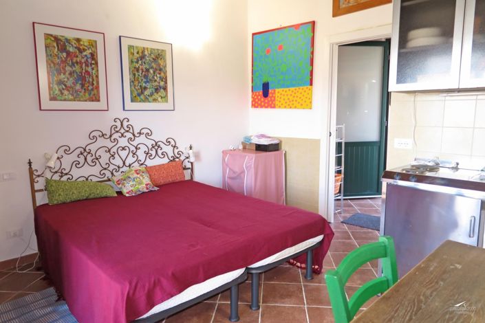 Image No.40-2 Bed Property for sale