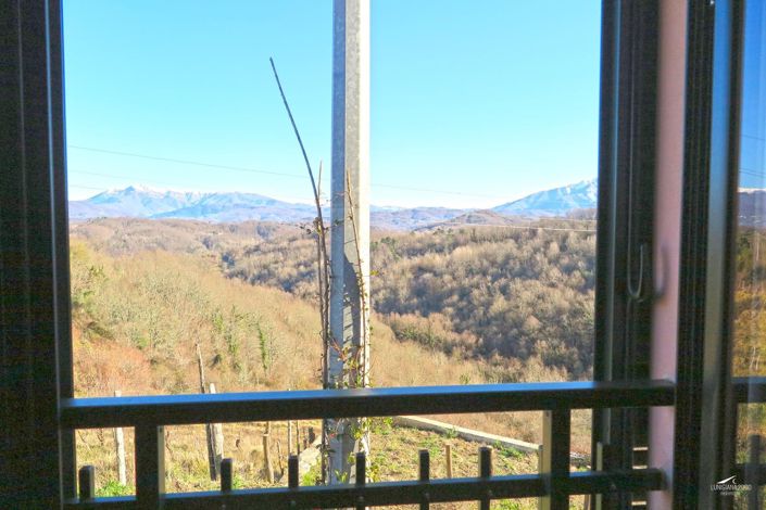 Image No.43-2 Bed Property for sale