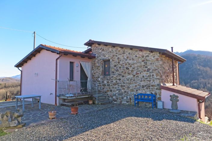 Image No.45-2 Bed Property for sale