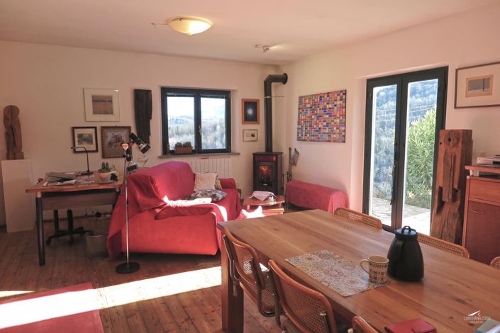 Image No.8-2 Bed Property for sale