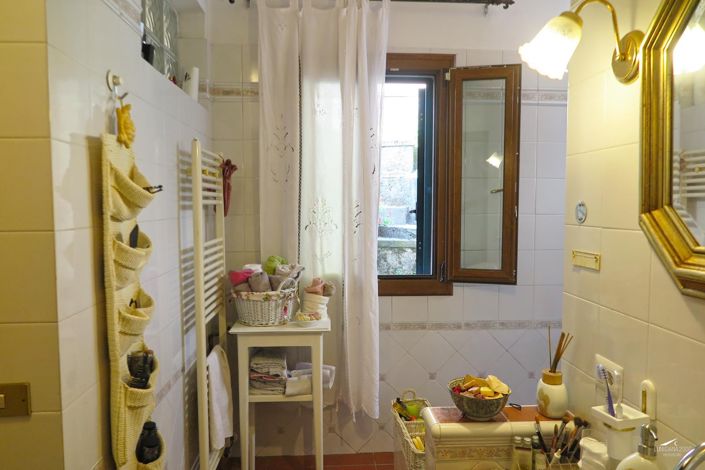 Image No.26-Propriété de 2 chambres à vendre à Fivizzano