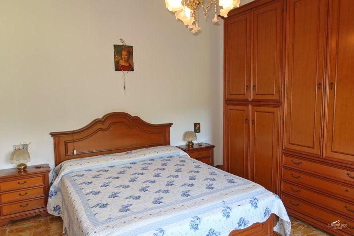 Image No.30-3 Bed Apartment for sale