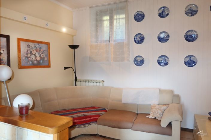 Image No.14-2 Bed Property for sale