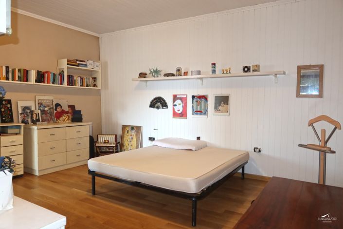 Image No.19-2 Bed Property for sale