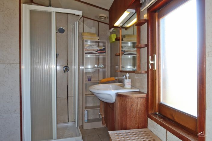 Image No.20-2 Bed Property for sale