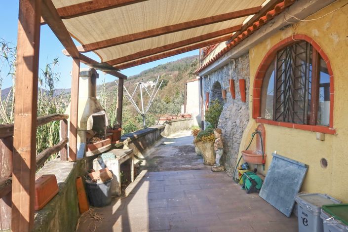 Image No.23-2 Bed Property for sale