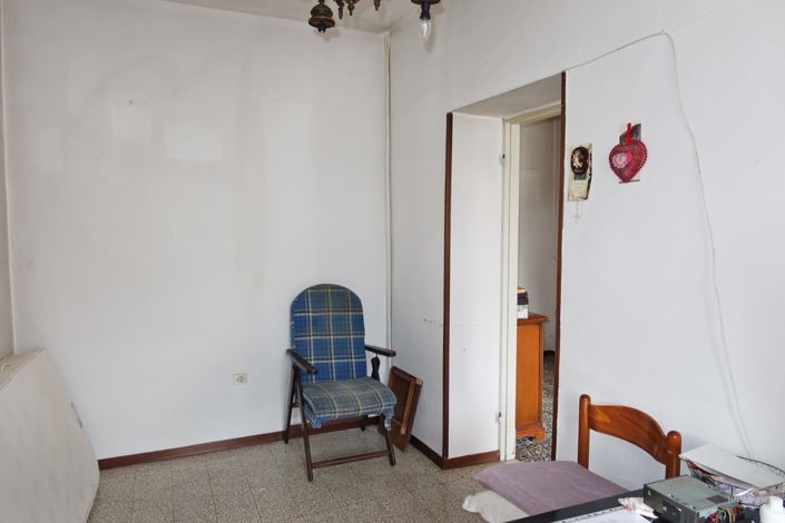 Image No.13-3 Bed Property for sale