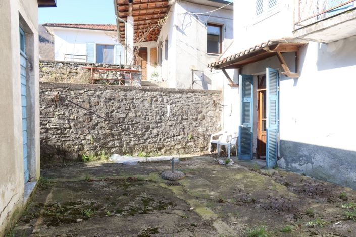 Image No.39-3 Bed Property for sale